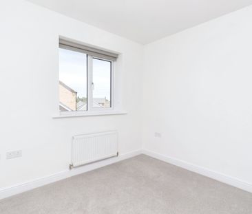 Harrington Close, Northampton, Upton - Photo 6