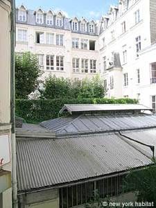 Logement à Paris, Location meublée - Photo 1