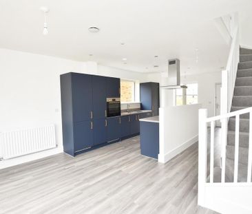 2 bedroom semi-detached house to rent - Photo 1