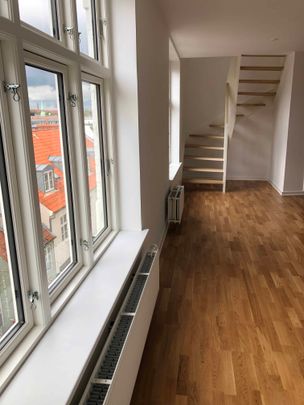 Stor lejlighed midt i Aarhus - Foto 1