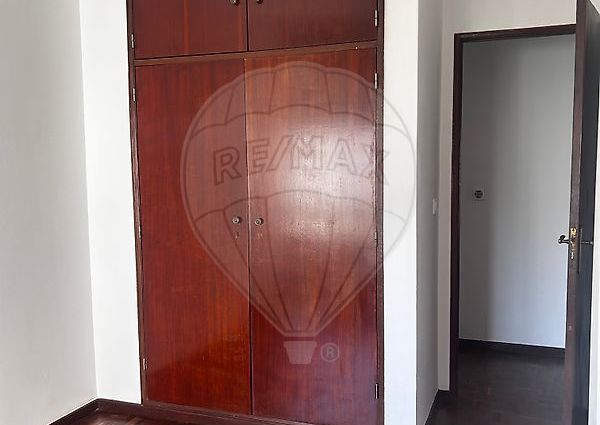 Apartamento T3 em Lisboa