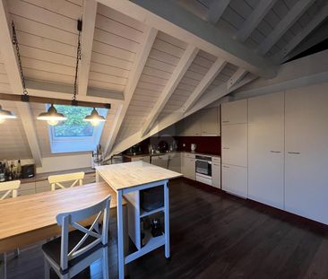 HOHE RÄUME MIT SONNIGER TERRASSE! - Foto 1