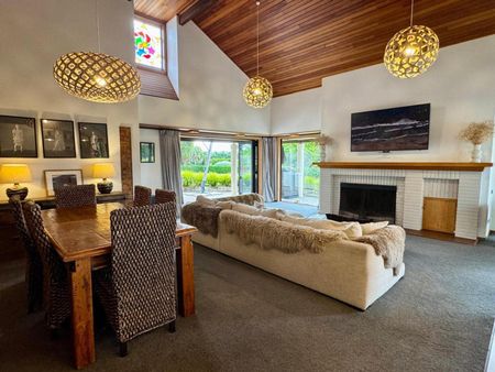 Twyford - Spacious family living in a stunning ... - Photo 3