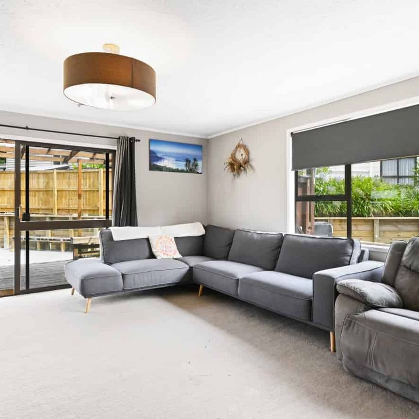 Four Bedroom in Heart of Pukete - Photo 1