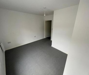 28 Victoria Street, BURTON-ON-TRENT - Photo 4