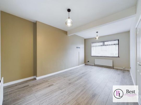 27 Albert Street, Larne, BT40 1LG - Photo 1