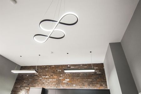 The Old Conservative Club, Irwell Terrace, Bacup - Photo 2