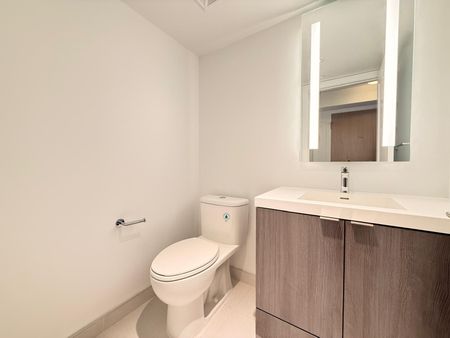 For Lease - 585 Bloor Street Unit# 724, Toronto, Ontario - Photo 2