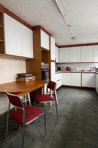 24 Malone Avenue, Room 4, Belfast, BT9 6ER - Photo 5