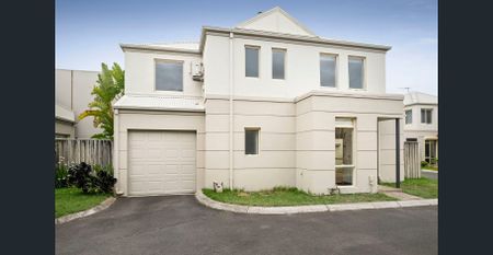 Modern Townhouse in Prime Northcote Location - Photo 4