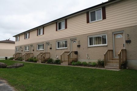 451 West Street North, Orillia - Photo 3