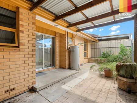 1/4 Waninga Drive, Holden Hill SA, Belconnen - Photo 2