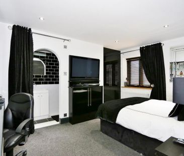 5 bedroom terraced house to rent - Photo 6