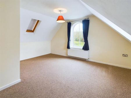 3 bedroom apartment to rent - Photo 5