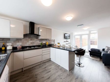Knightstone Avenue - Photo 4