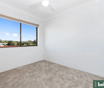 SPACIOUS APARTMENT IN A PRIME INNER-CITY LOCATION - Photo 6