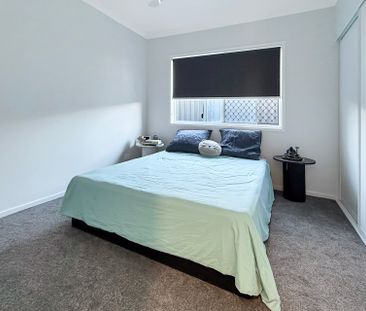 1 Bowie Avenue, - Photo 6