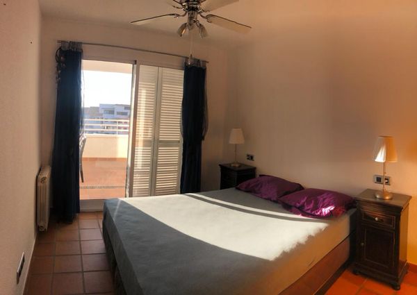 Se alquila apartamento para todo el año en Altea