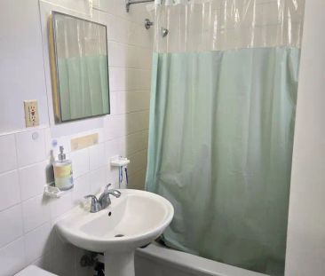 Kempenfelt Drive — 303 - Photo 2