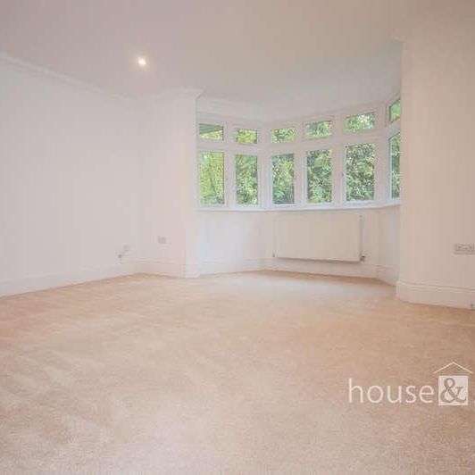 Portarlington Road, Westbourne, BH4 - Photo 1