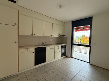 Beautiful 3.5 room apartment in a very convenient location quiet - Photo 5