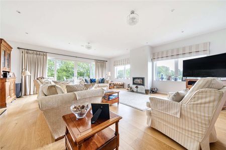 An exceptional rural home with expansive countryside views - Photo 4