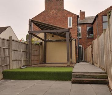 3 bedroom terraced house to rent - Photo 3