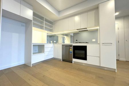 AS NEW ULTRA MODERN APARTMENT - Photo 5