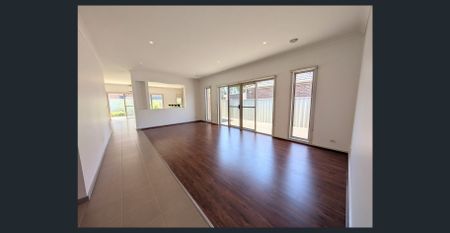 The Place To Call Home! - Photo 2