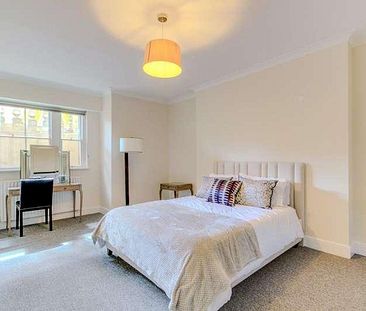 Lansdown Terrace, GL50 - Photo 3