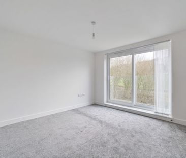 4 Bedroom - Photo 2