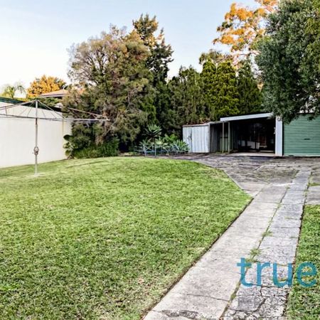 EXCEPTIONALLY SPACIOUS AND PERFECTLY POSITIONED SEMI ATTACHED HOME = SHARED BACK GARDEN AND SHED - Photo 4