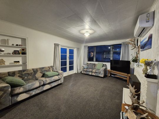 Reid Ave, Hawera - Photo 1