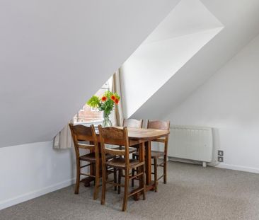 Studio Flat, College Road, BN2 - Photo 1