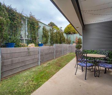 3/102 Uriarra Road, Queanbeyan. - Photo 3