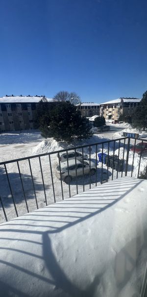 Beau Logement 2 Chambres - Gatineau - Photo 1