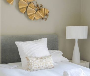 Prince's Square - Photo 1