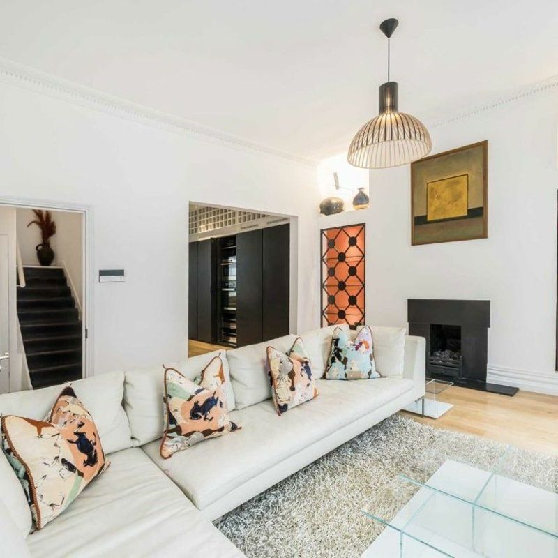 Lancashire Court, Mayfair, W1S - Photo 1