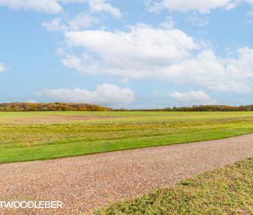 3 bedroom detached house to rent - Photo 3