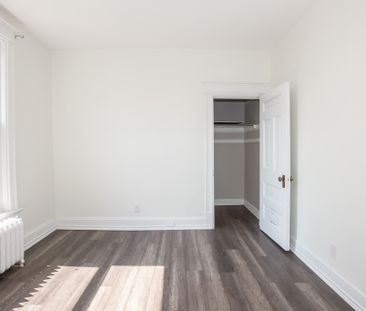 55 Wellington St S, Hamilton (Unit 7) - 1 Bedroom Apartment - Photo 1