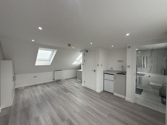 6 bedroom house share to rent - Photo 1