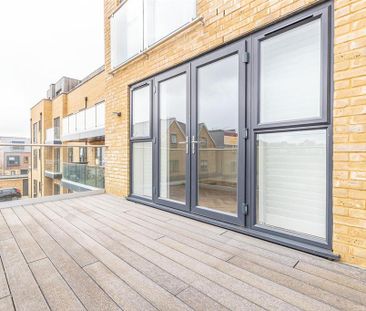 2 bedroom end of terrace house to rent - Photo 6
