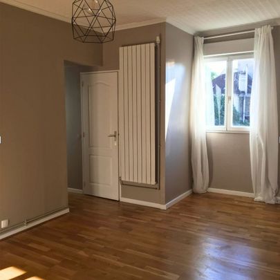 3 pièces - 46 m² - 2ème étage - Colocation non autorisée - Photo 1