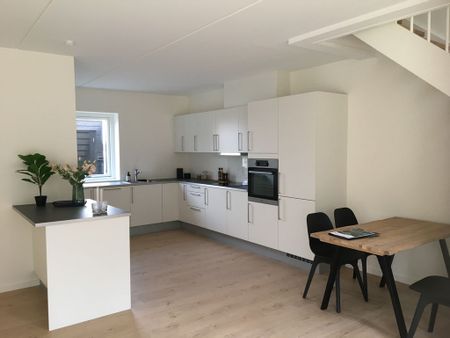 5-værelses rækkehus i 2 plan til leje i Silkeborg - Foto 3