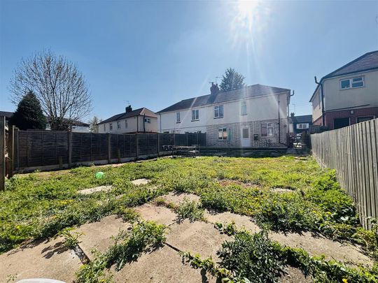 Bank Road, Atherstone, CV9 - Photo 1