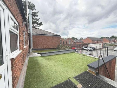 Bewdley Road, Kidderminster, DY11 - Photo 5