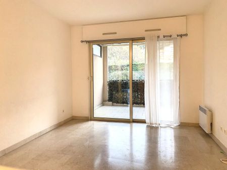 Location Appartement 3 pièces 45m² MOUGINS 06250 - Photo 3