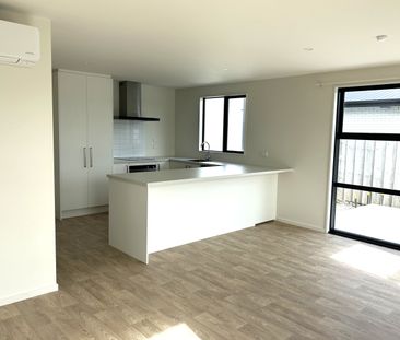 New Two Bedroom Apartments - Photo 1