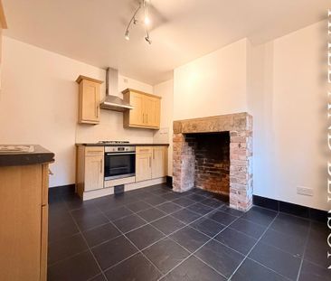 2 bedroom terraced house to rent - Photo 3