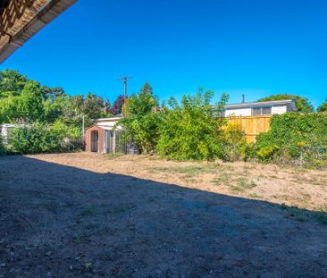 For Lease - 308 Mount Albion Road Unit# 1, Hamilton, Ontario - Photo 5